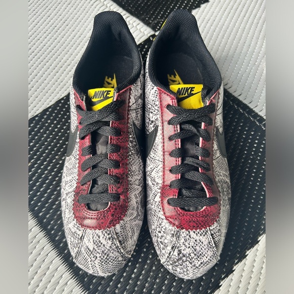 NIKE CORTEZ LEATHER “SNAKESKIN”WOMENS SIZE 9 - Picture 2 of 8
